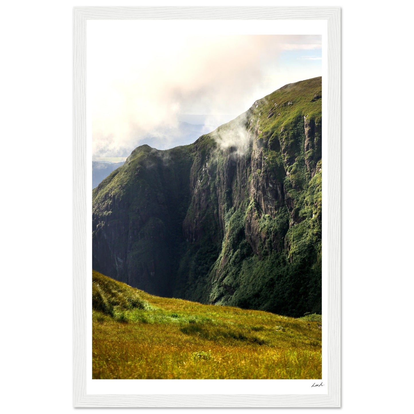 Cume Quiriri - Premium Matte Paper Wooden Framed Poster