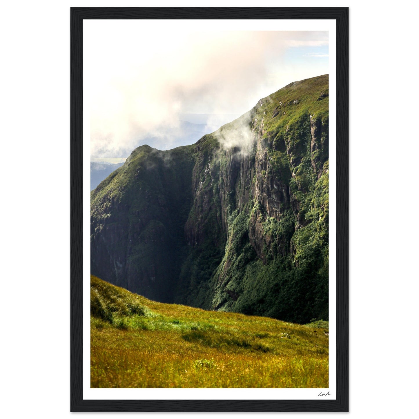 Cume Quiriri - Premium Matte Paper Wooden Framed Poster