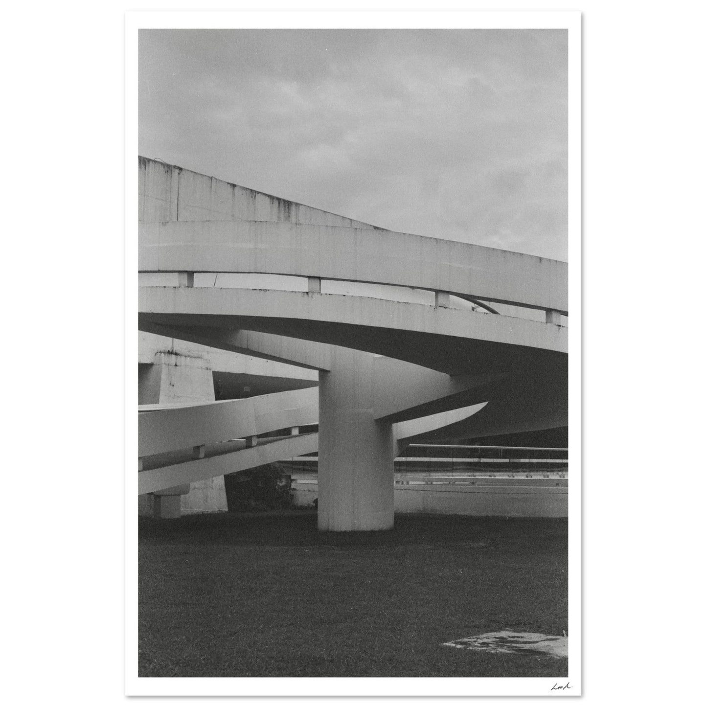 MONb_w - Premium Semi-Glossy Paper Poster