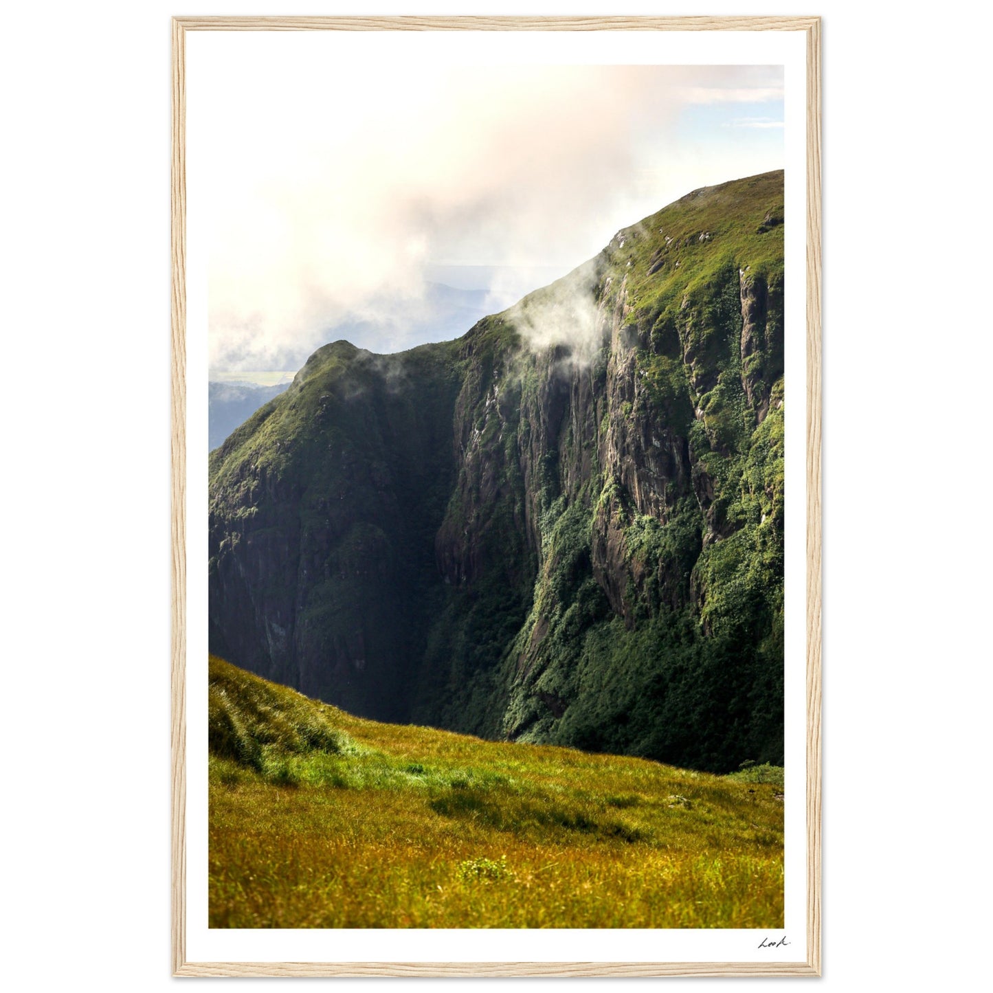 Cume Quiriri - Premium Matte Paper Wooden Framed Poster